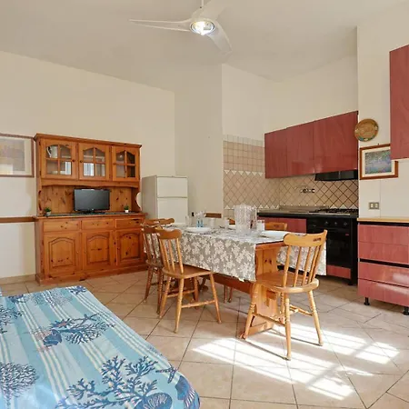 Casa Laura 1 A 20 Mt Dalla Di San Pietro in Bevagna