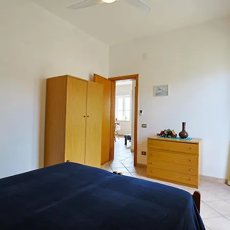 Holiday home Casa Laura 1 A 20 Mt Dalla Di *